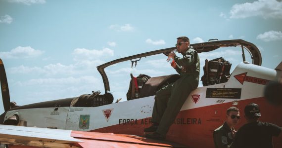 How fast can a private jet fly?